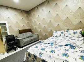 Elite Shine Holiday Home, ξενοδοχείο σε Sabkhah