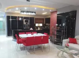Modern, stylish & comfortable 3 bedroom apartment