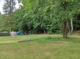 !Nur Stellplatz! Wohnwagen- & Mobil und Zelt Stellplatz "122", an der Mecklenburger Seenplatte