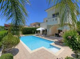Luxury Coral Bay Villa Villa Shanta 3 Bedroom Villa Distant Sea Views Central Resort Location