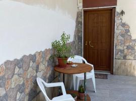 Al Civico 1, hotel in Villa D'agri