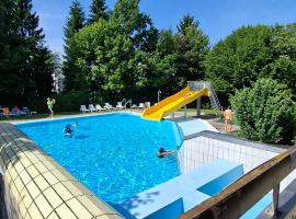 Apartment Wohlfühl-Oase mit Pool & Sauna, aktivCard inkl, hotel en Sankt Englmar