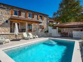 Gorgeous Home In Plomin With Kitchen