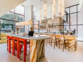 The Social Hub Porto Extended Stay