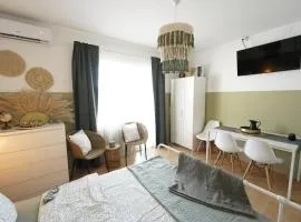 L'infini Sea View apartments Zubovići