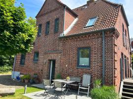 Altes Zollhaus Burgstaaken Fehmarn, hotel na praia em Burgstaaken
