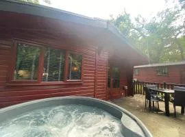 L16 - Pet Friendly Penrhyn Spa
