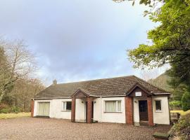 Glen View - Uk37557, hotel in Kilfinnan