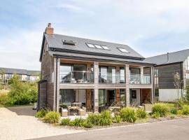 Howard Lodge BV27 Silverlake Dorset, hotelli kohteessa Warmwell