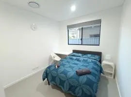 Cozy Double Room in Modern House - NR6