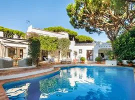 Charming Vale Do Lobo Retreat 3 Bedrooms Private Pool & Close To Amenities Algarve