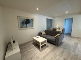 Charmant appartement Gramat, hotel in Gramat