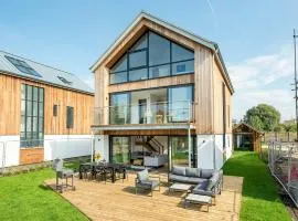 Infinity Lodge ML05 Lower Mill The Cotswolds