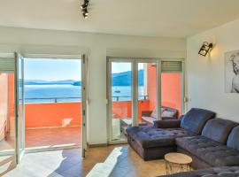 3 Bedroom Lovely Apartment In Marina, hôtel à Marina