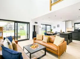 The Cotswold Light House ML63 Lower Mill Estate