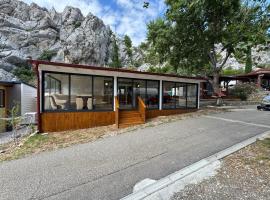 Mobile Home RUZMARIN, hotel v destinaci Sveti Juraj