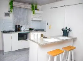 Optimum Stay Self Catering Accommodation - Junior Suite
