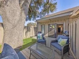 Condo for 6 with Resort Amenities & Walk to Beach