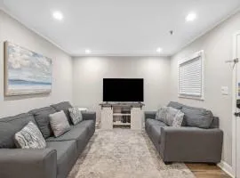 Ocean Breeze - Island Retreat for 6