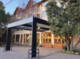 Pioneros Suites by Grupo Tierra Gaucha, Hotel in San Carlos de Bariloche
