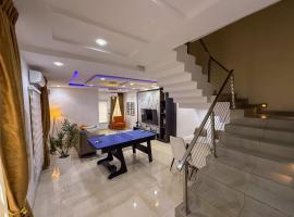 Lagos Luxury Duplex, hotel pro pobyt s domácími mazlíčky v destinaci Iju