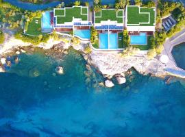 Grand Resort Lagonissi