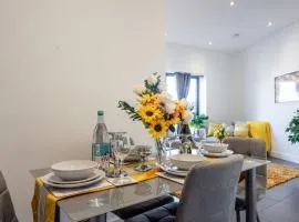 2 Bed Oasis London Flat-O2-Excel-Canary Wharf- Shops- Trains -Free Parking,Wifi 500mb & Flex Check In