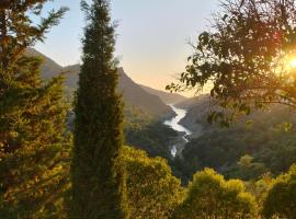 Alixares de Güéjar Sierra, camping en Güéjar Sierra