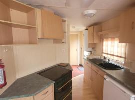 오쿠닌카에 위치한 호텔 Tarasiuki Domki klimatyzowane