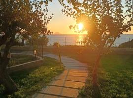 Capo Summer 2 0 Capo Vaticano, hotel in Capo Vaticano