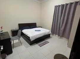 Room for rent daily and monthly