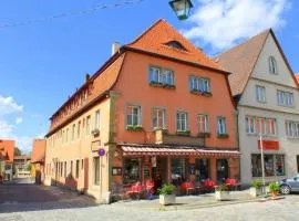 Hotel & Cafe Göller