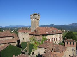 Castello di Tagliolo Wine Resort, hotel met parkeren in Tagliolo Monferrato
