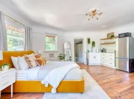Forest Studio Oasis - Mile from Multnomah Village
