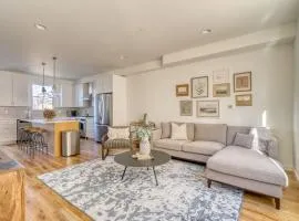 Spacious Townhome Combination for the Whole Family