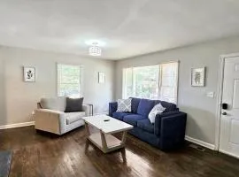 Decatur Home Minutes to ATL Sleeps 10