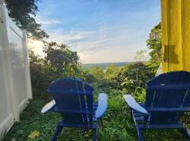 The Seneca Sunset Suites