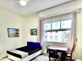 Studio 308 nas Pitangueiras - na quadra da praia!