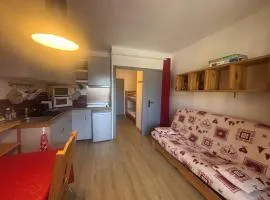 Studio cabine avec ascenseur, idéal couple ou famille, fonctionnel et bien équipé - FR-1-593-136