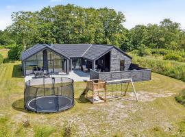 Amazing Home In Rødby With Wifi, wellness hotel v destinaci Rodby