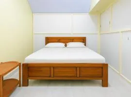 HOTEL Anand Atithi Bhawan Near Marine Drive road - Sea Beach - Shree Jagannath Temple -Fully Air Conditioning Rooms - Best Hotel In Puri