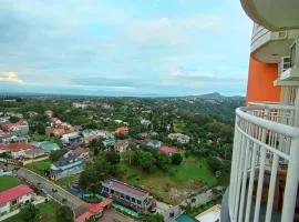 Tagaytay Condo with overlooking