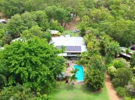 1770 Southern Cross Travellers Retreat