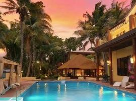 Rainbow Hoilday Resort, hotel en Nadi