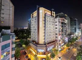 HOTEL D EDITION