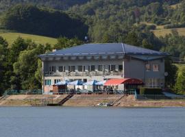 Penzion Flipper, hotel in Revúca