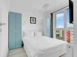 Cloud 9 Apartment