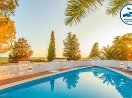 Villa Vista Mare by Algarve Vacation