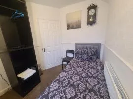 Starlet Single Room