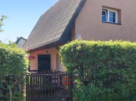 4 Bedroom Stunning Home In Rowy, Hotel in Rowy